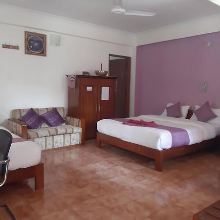 Blue Planet Lodge & Restaurant Pokhara Buitenkant foto